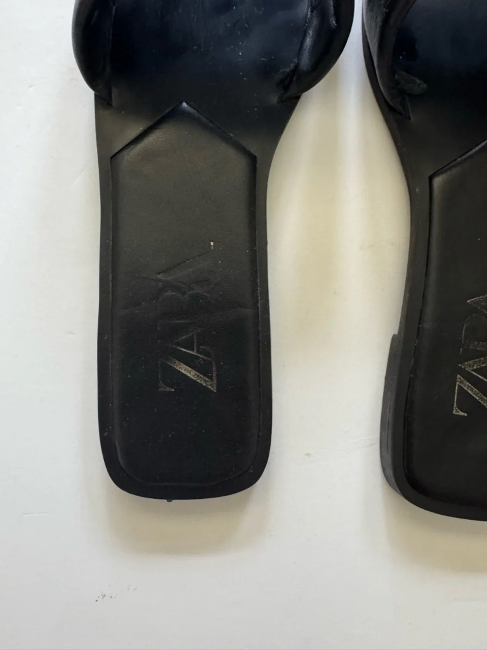 Zara Black Leather Wide-Band Slide Sandals size 39 - Picture 2 of 6